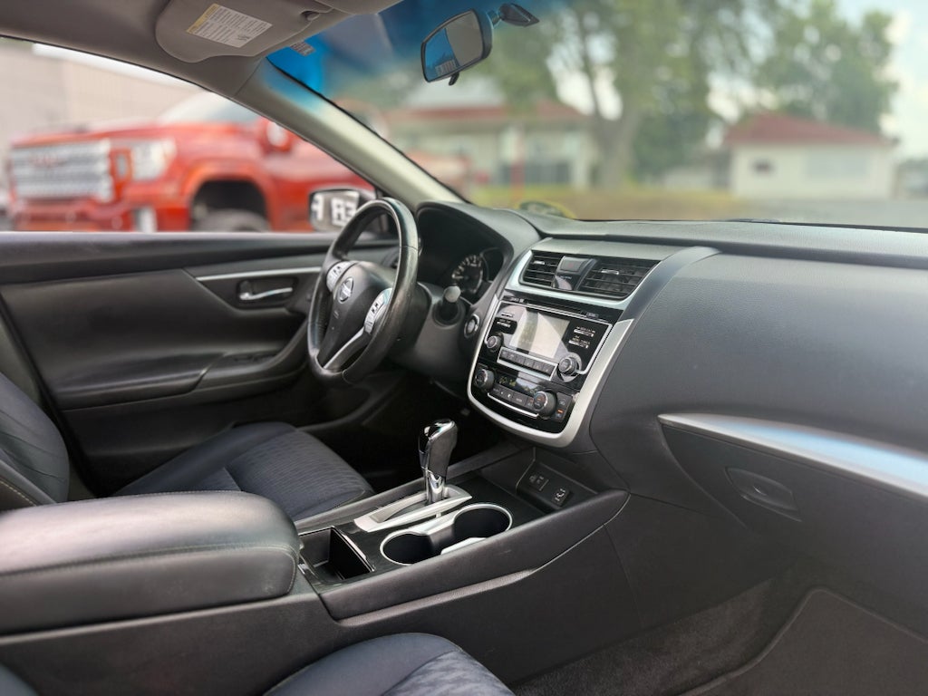 2018 Nissan Altima 2.5 SV