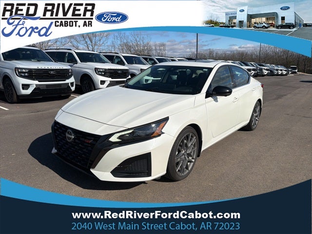 2023 Nissan Altima 2.0 SR