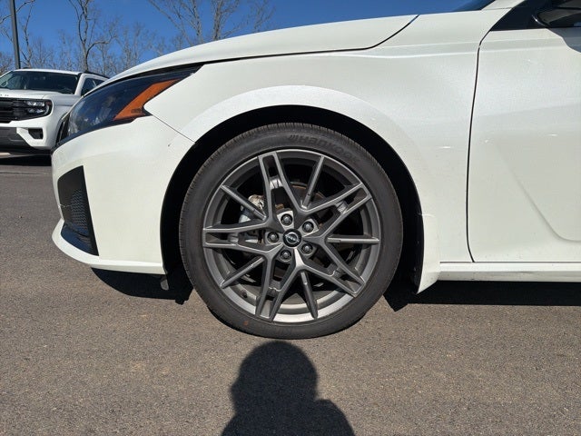 2023 Nissan Altima 2.0 SR