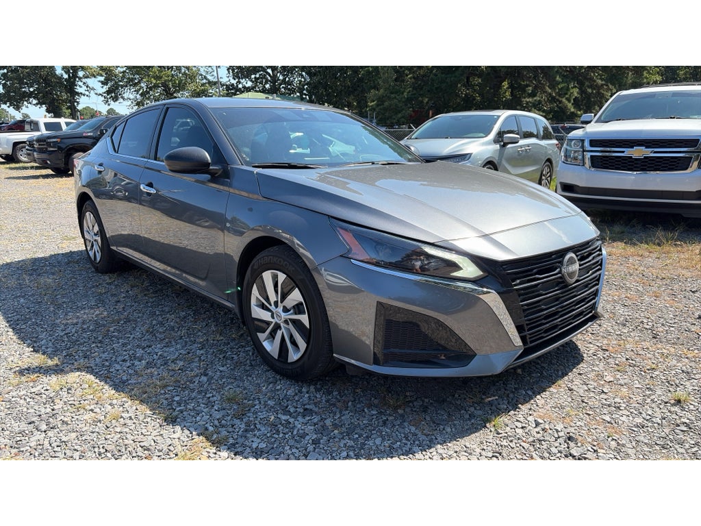 2025 Nissan Altima S