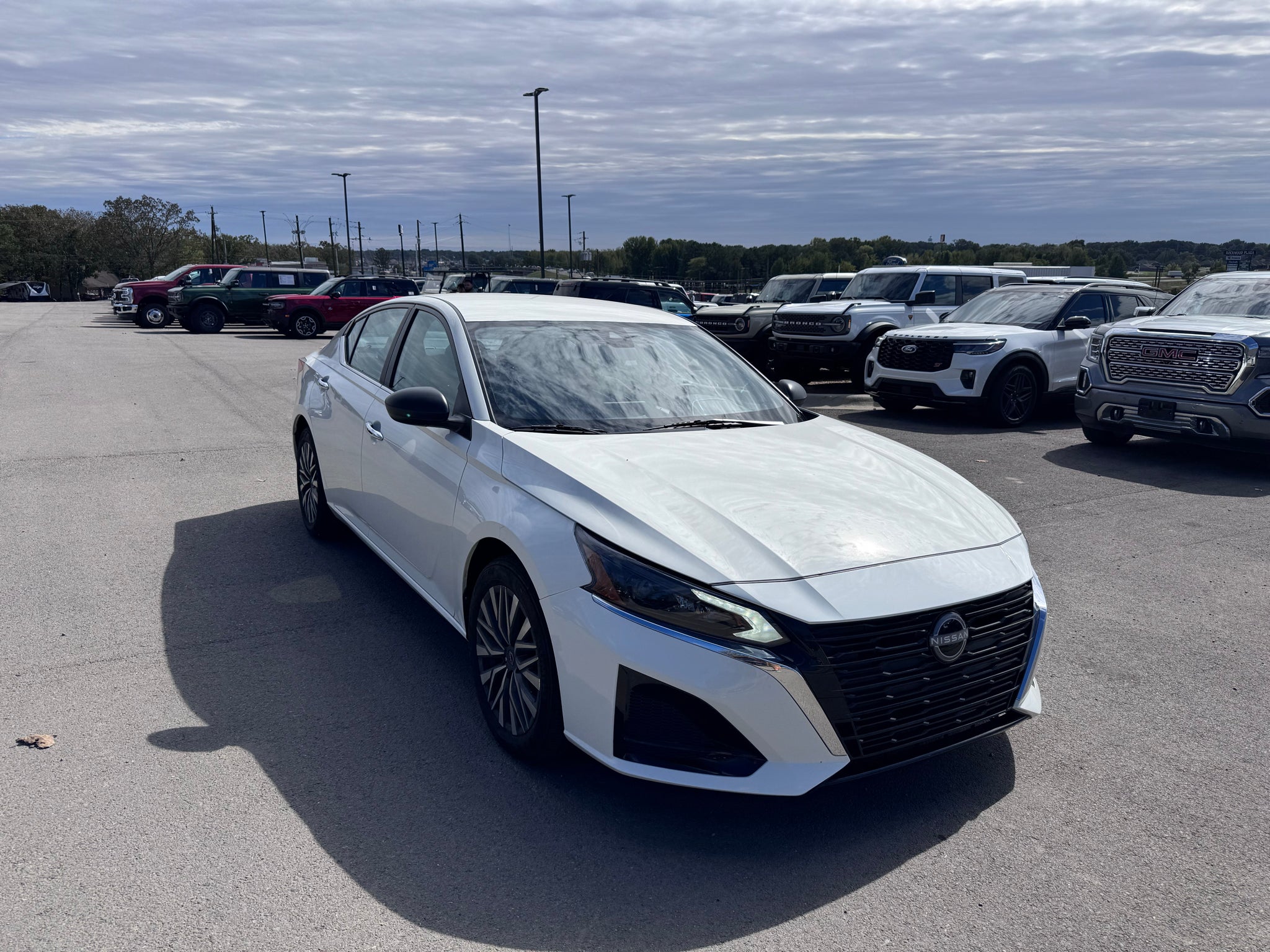 2025 Nissan Altima SV