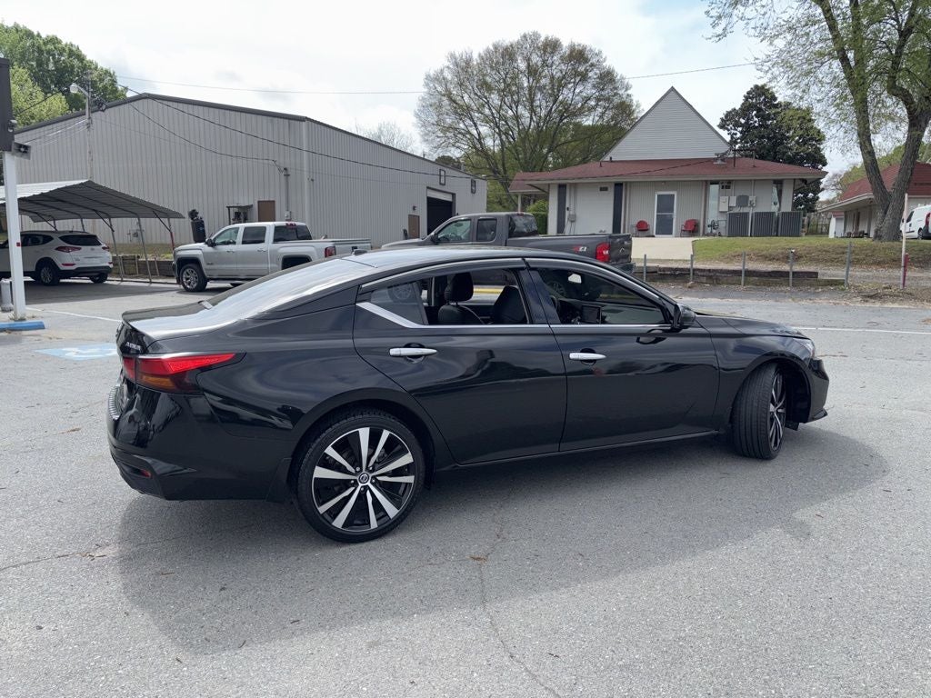 2021 Nissan Altima 2.5 Platinum