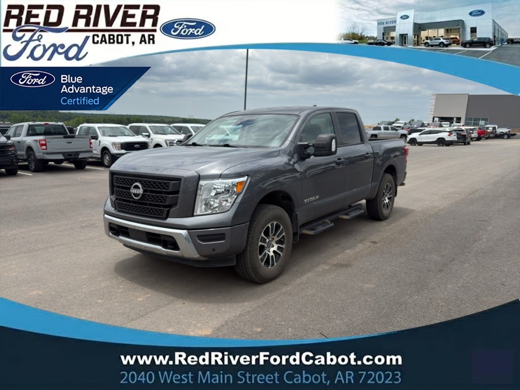 2024 Nissan Titan SV