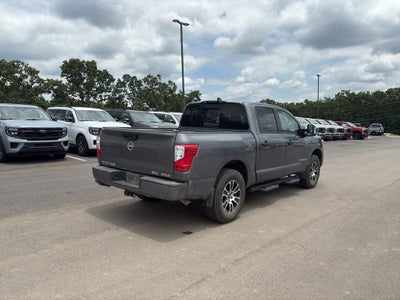 2024 Nissan Titan SV