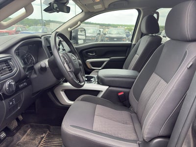2024 Nissan Titan SV