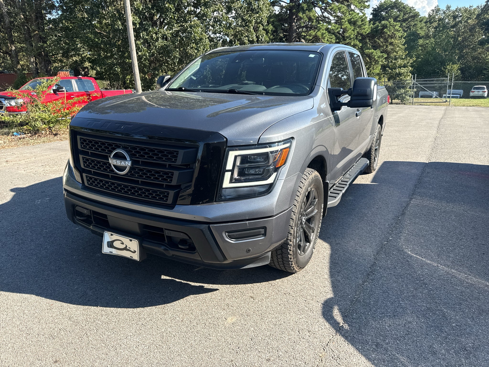 2023 Nissan Titan SV