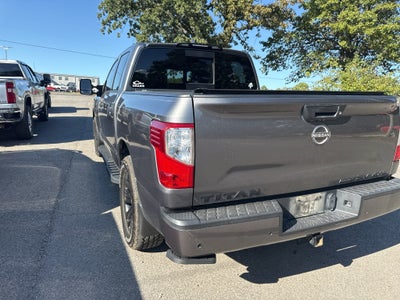 2023 Nissan Titan SV