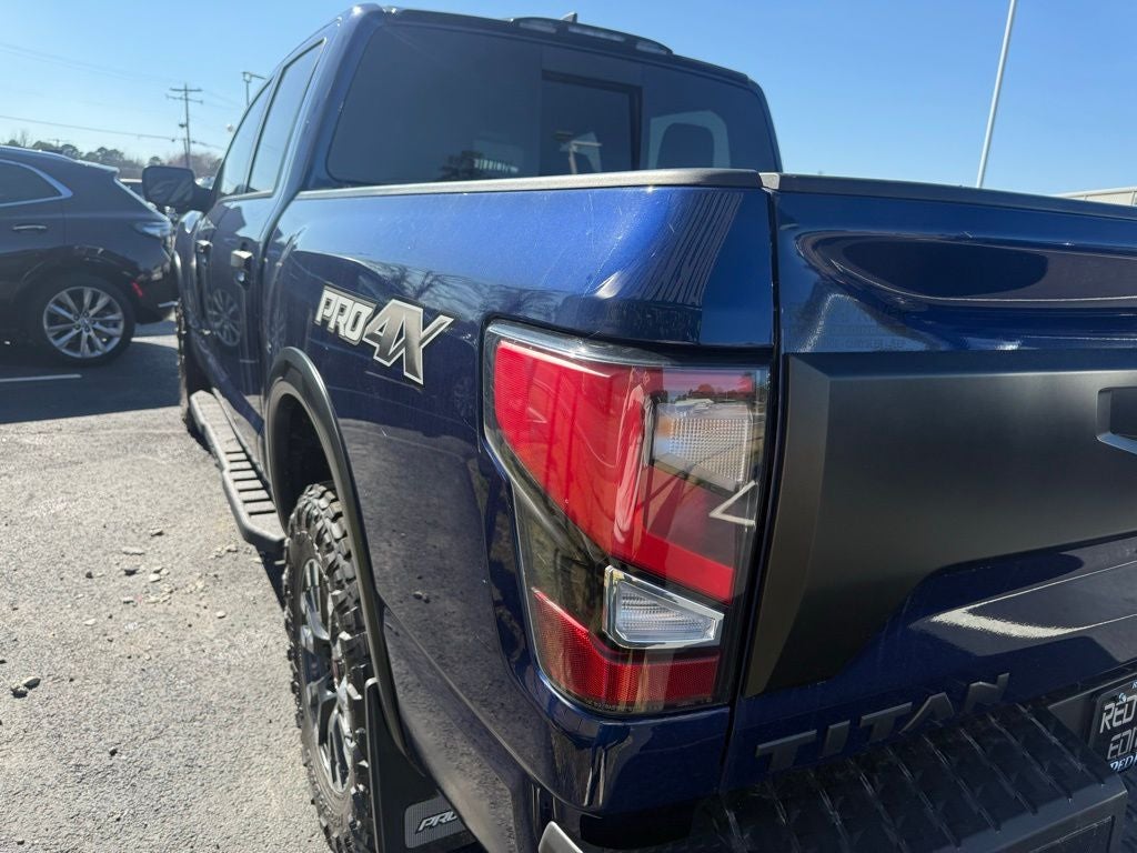 2024 Nissan Titan PRO-4X