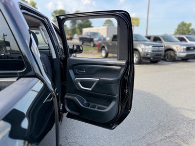 2021 Nissan Titan SV
