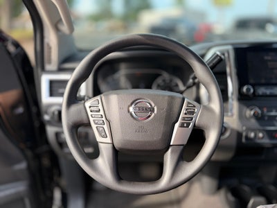 2021 Nissan Titan SV