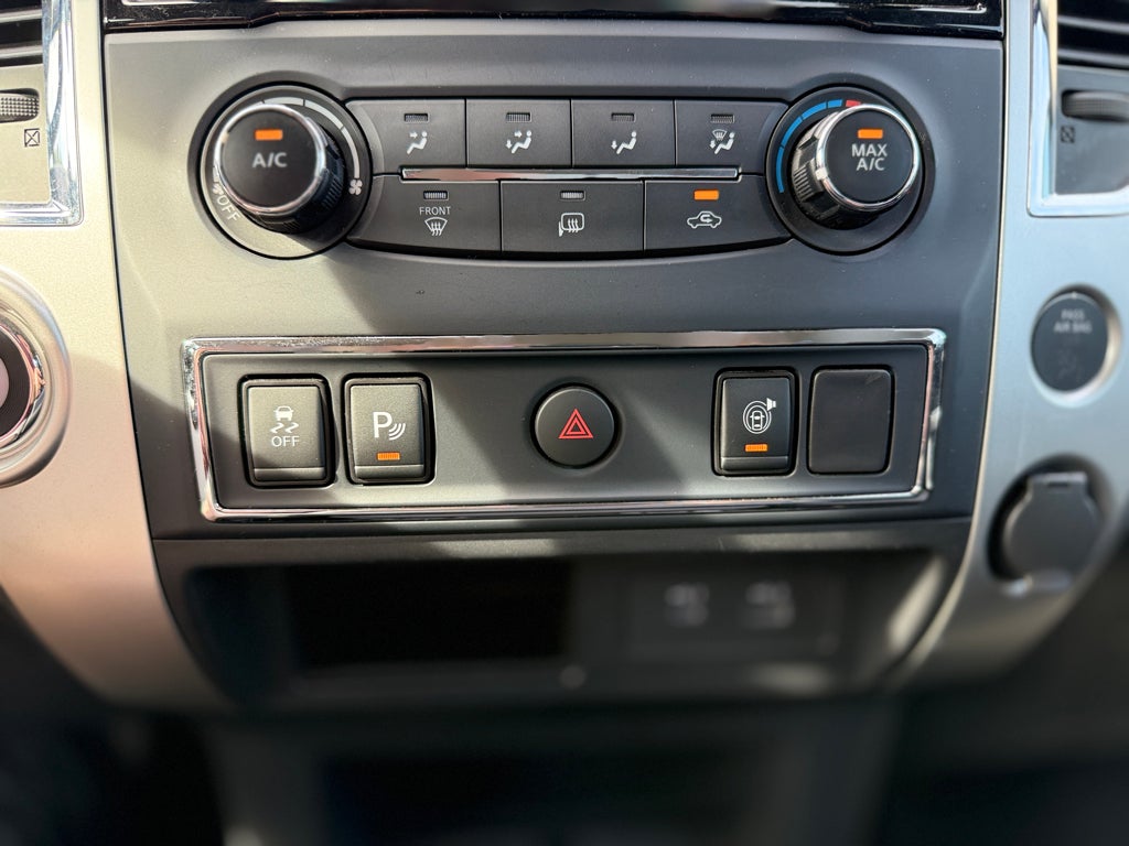 2021 Nissan Titan SV