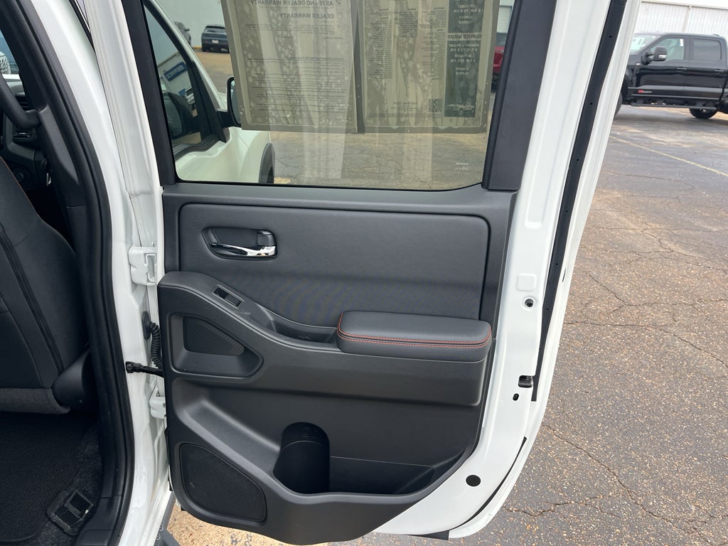 2022 Nissan Frontier PRO-X