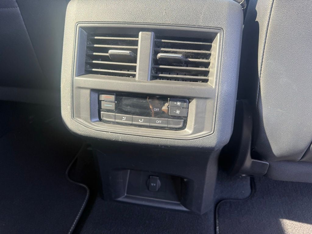 2023 Volkswagen Atlas 2.0T SE