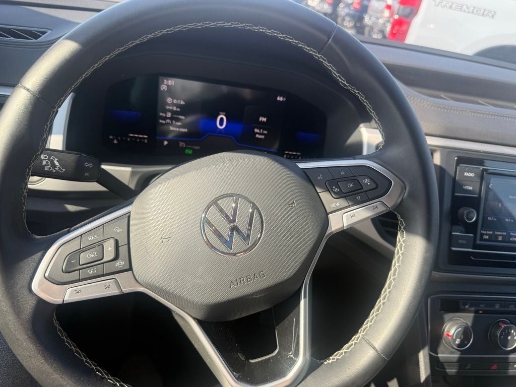 2023 Volkswagen Atlas 2.0T SE