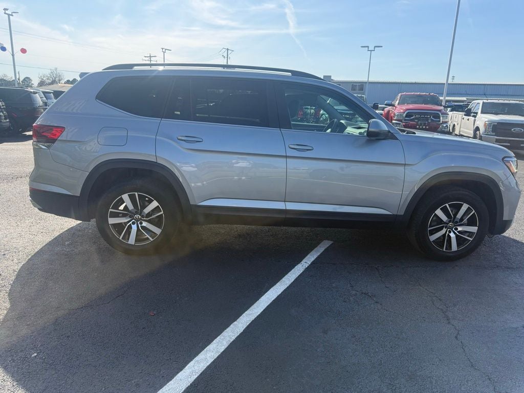 2023 Volkswagen Atlas 2.0T SE