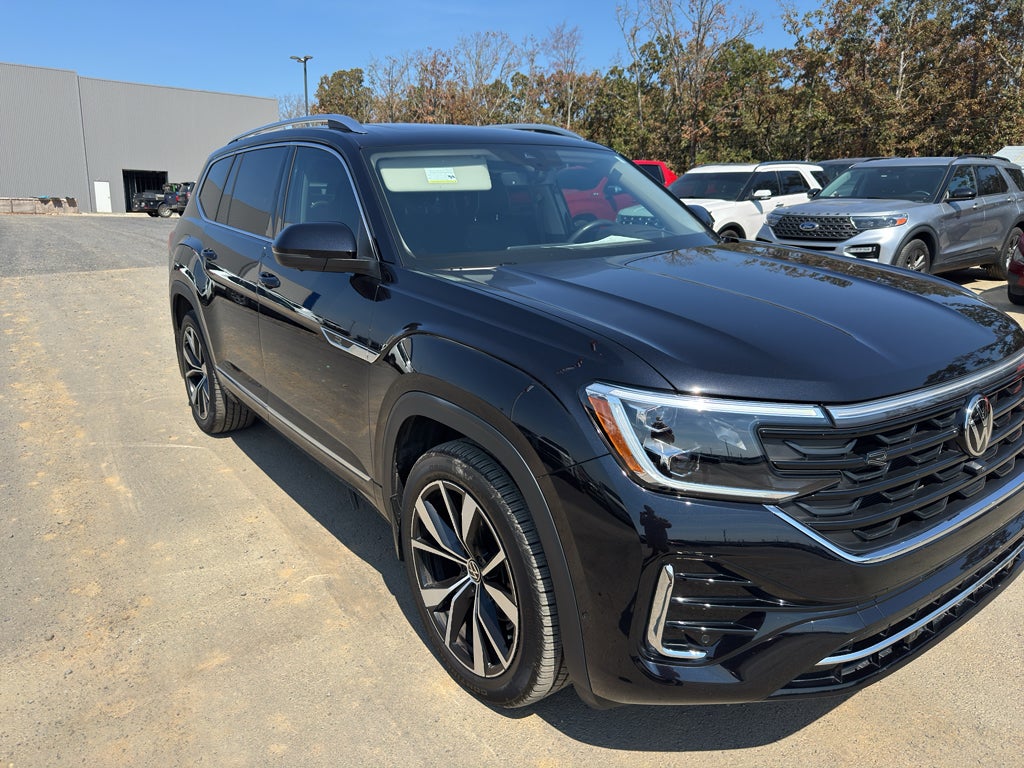 2025 Volkswagen Atlas 2.0T SEL Premium R-Line