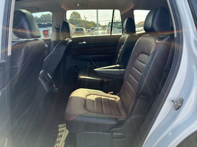 2023 Volkswagen Atlas 3.6L V6 SEL Premium R-Line