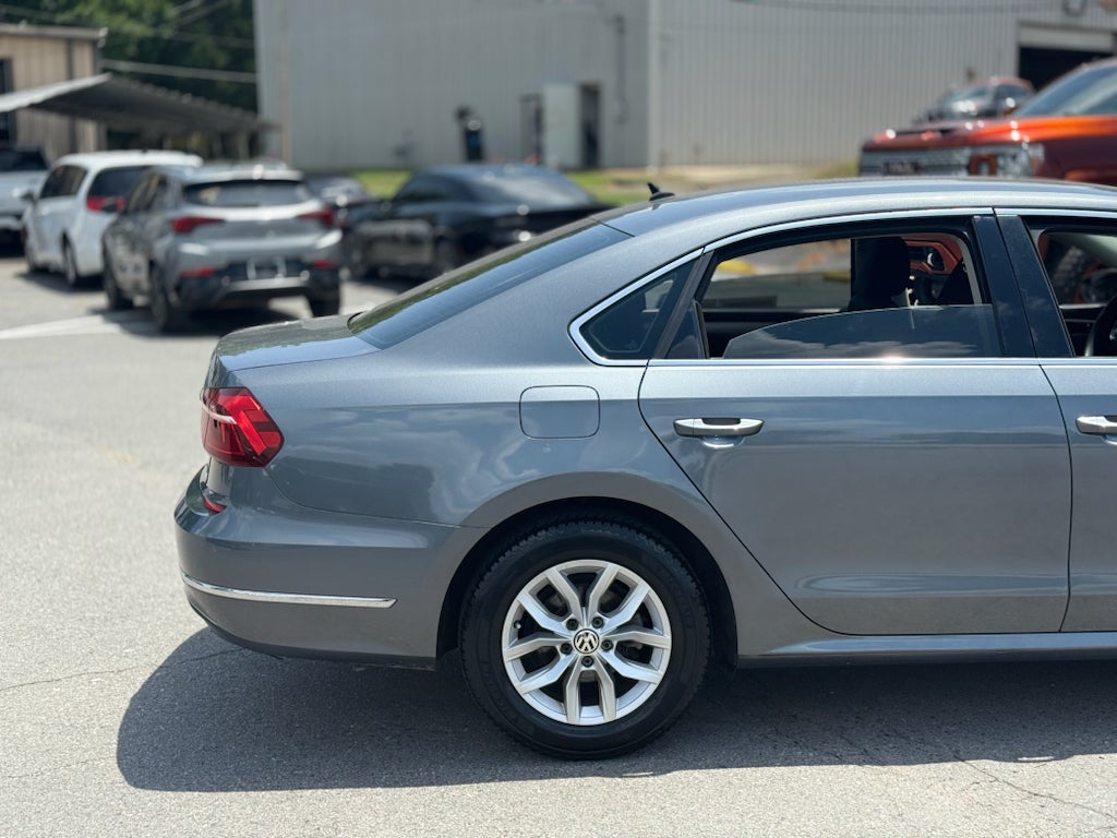 2017 Volkswagen Passat 1.8T S
