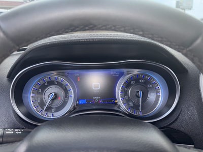 2023 Chrysler 300 Touring