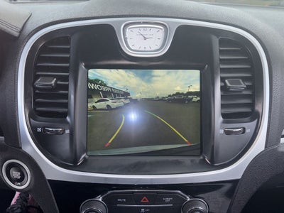 2023 Chrysler 300 Touring