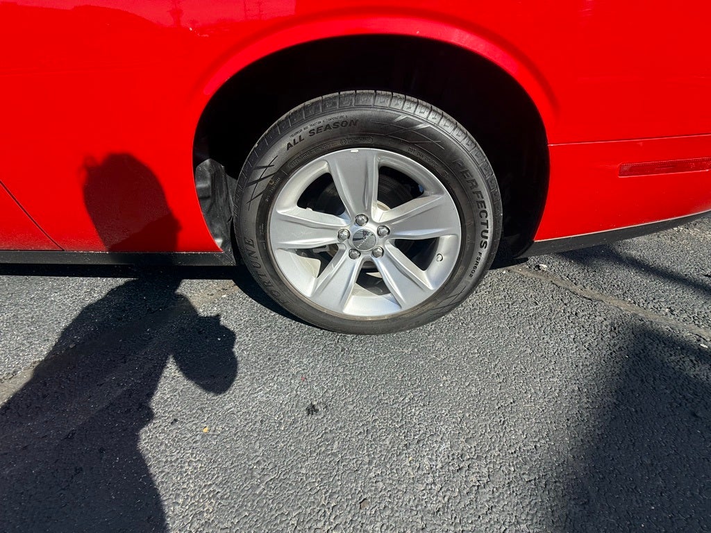 2023 Dodge Challenger SXT