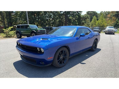 2018 Dodge Challenger SXT Plus