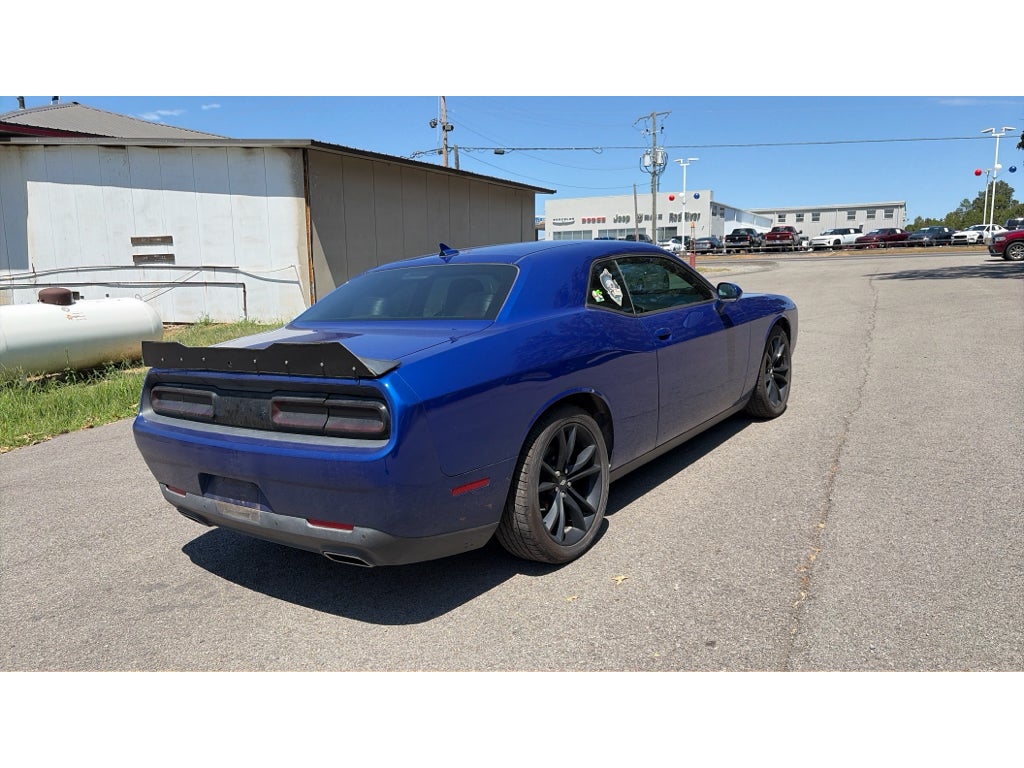 2018 Dodge Challenger SXT Plus