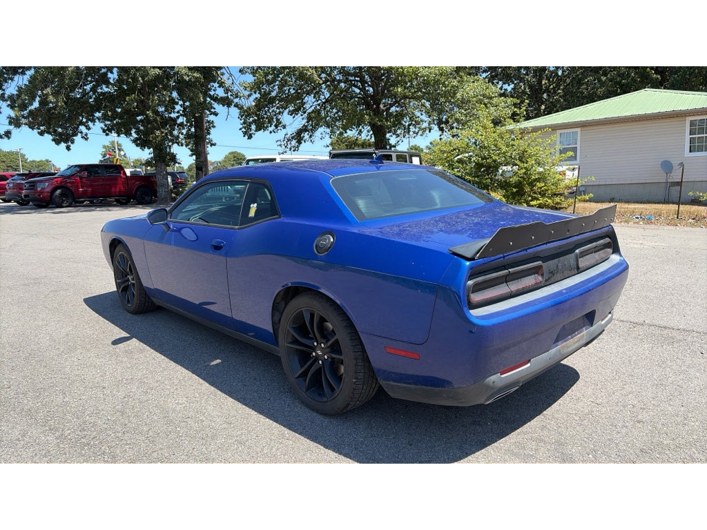 2018 Dodge Challenger SXT Plus