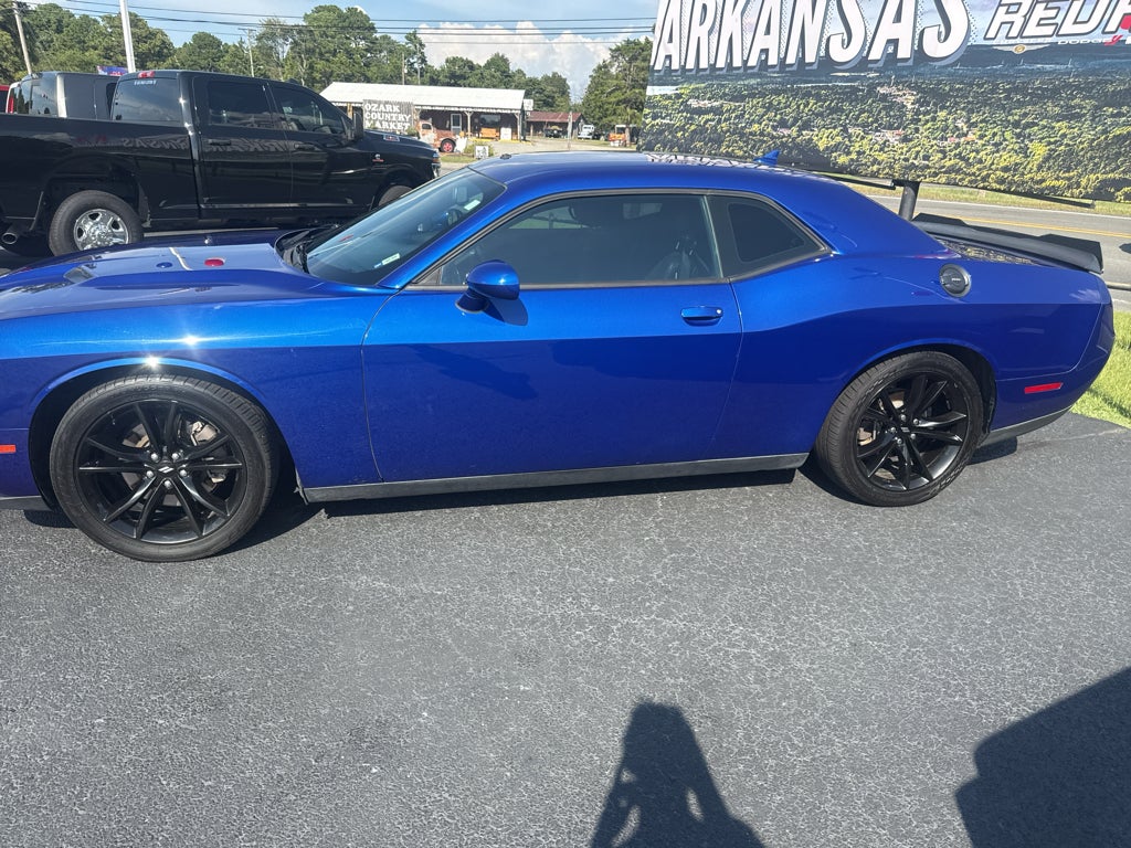 2018 Dodge Challenger SXT Plus