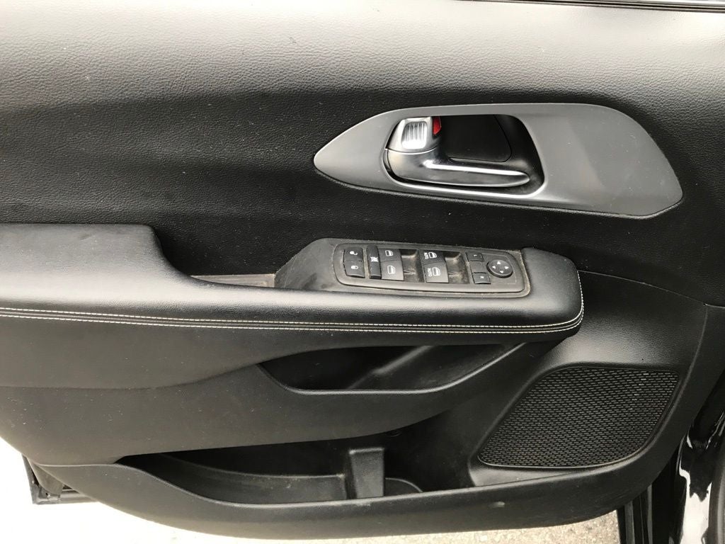 2023 Chrysler Pacifica Touring