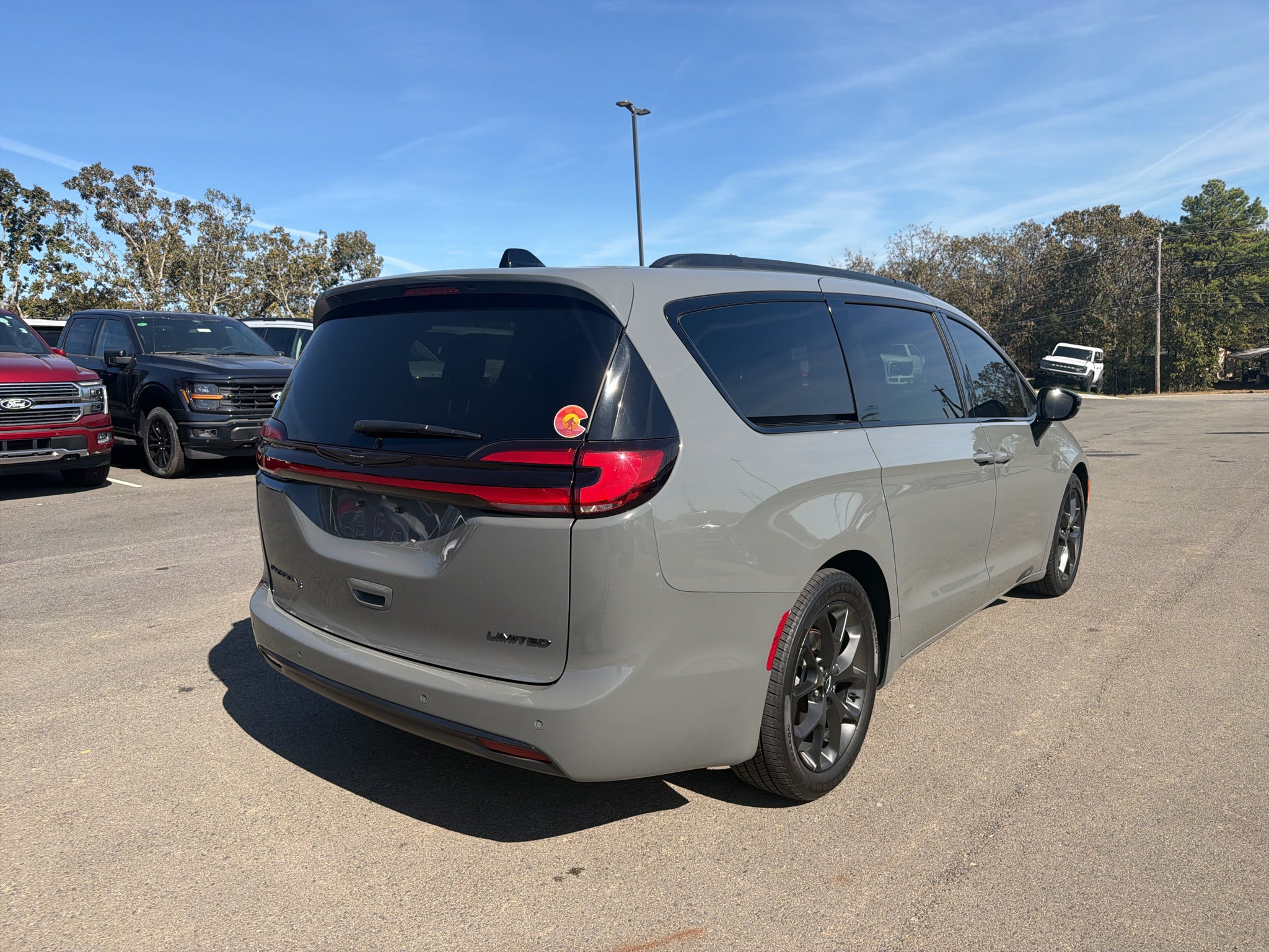 2025 Chrysler Pacifica Limited