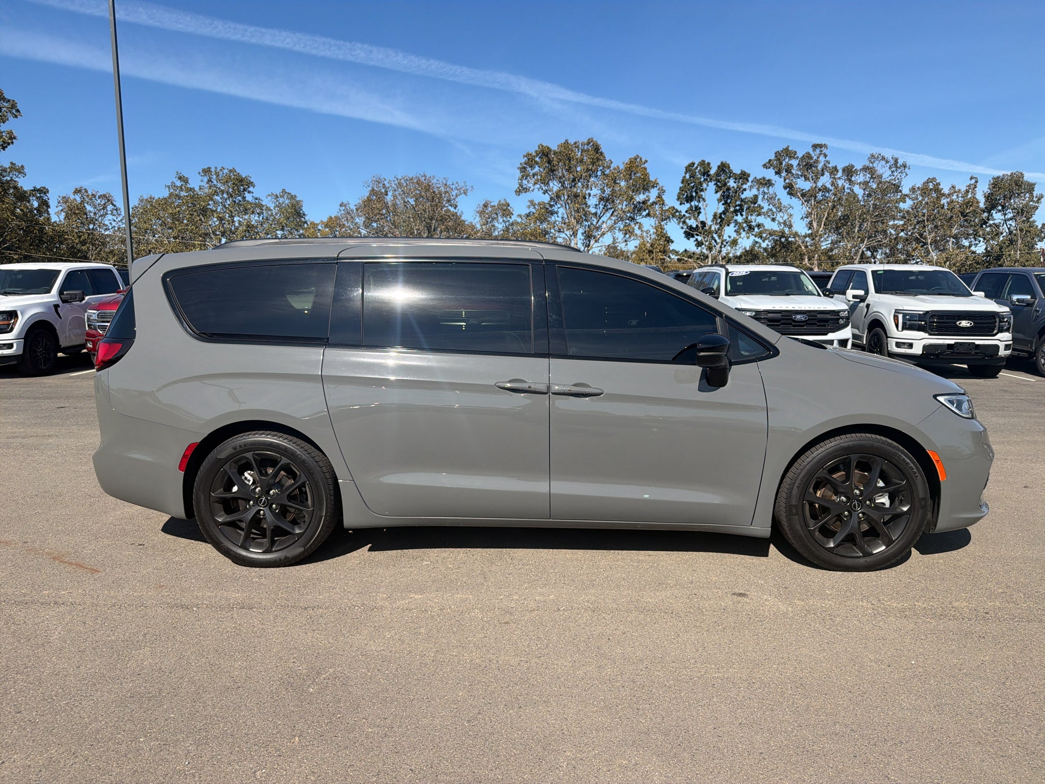 2025 Chrysler Pacifica Limited