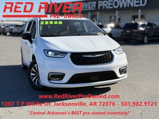 2024 Chrysler Pacifica Hybrid Select