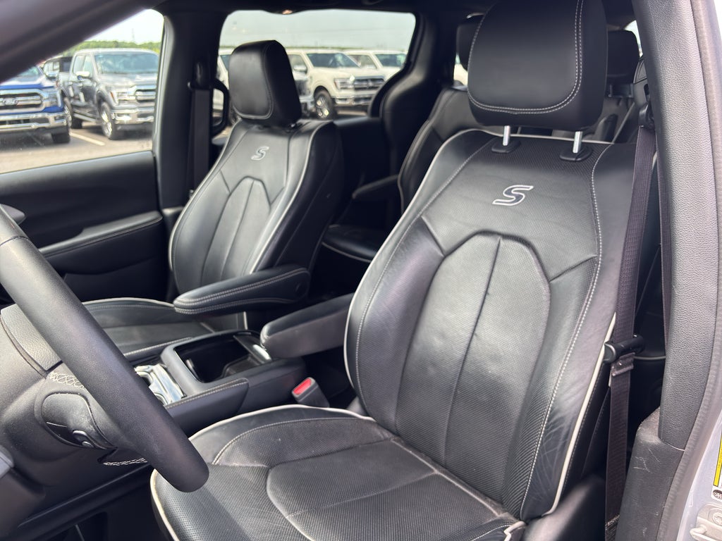 2022 Chrysler Pacifica Hybrid Limited