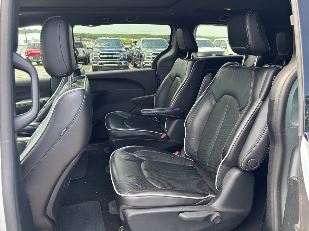 2022 Chrysler Pacifica Hybrid Limited