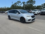 2022 Chrysler Pacifica Hybrid Limited