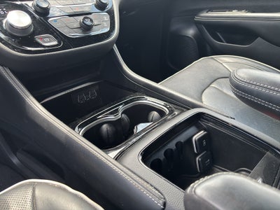 2022 Chrysler Pacifica Hybrid Limited
