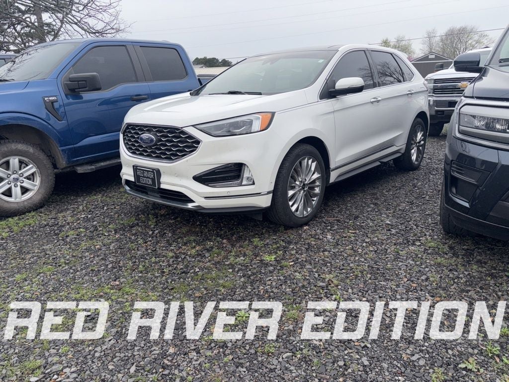 2020 Ford Edge Titanium