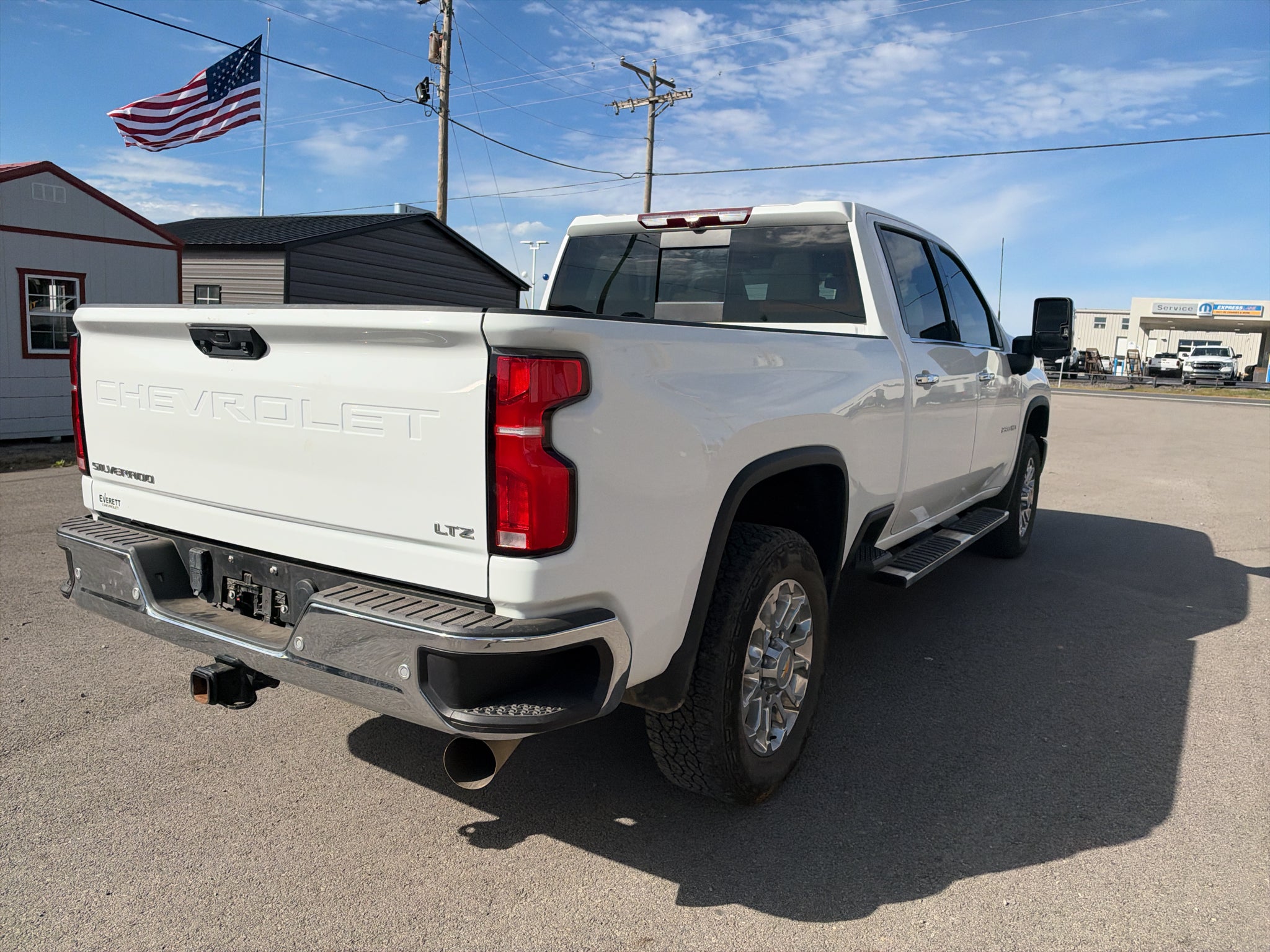 2025 Chevrolet Silverado LTZ