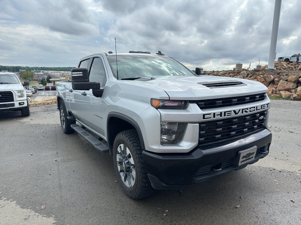 2023 Chevrolet Silverado Custom