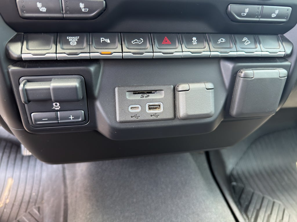 2022 Chevrolet Silverado LTZ