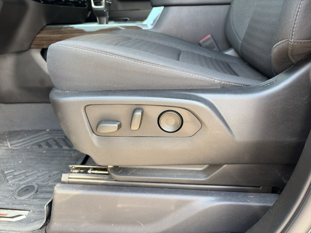 2024 Chevrolet Silverado RST