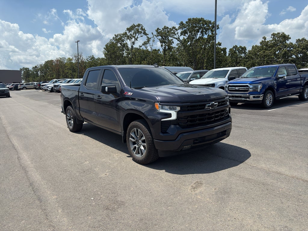 2024 Chevrolet Silverado RST