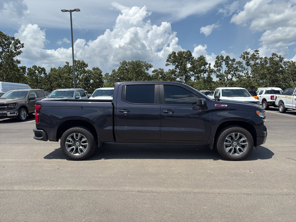 2024 Chevrolet Silverado RST