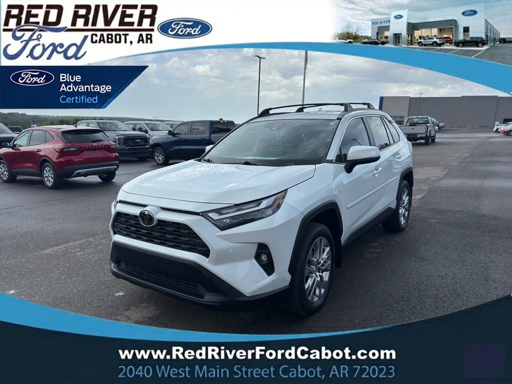 2024 Toyota RAV4 XLE Premium