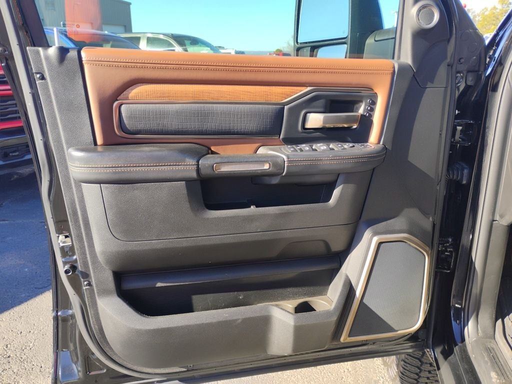 2024 RAM 3500 Laramie Longhorn