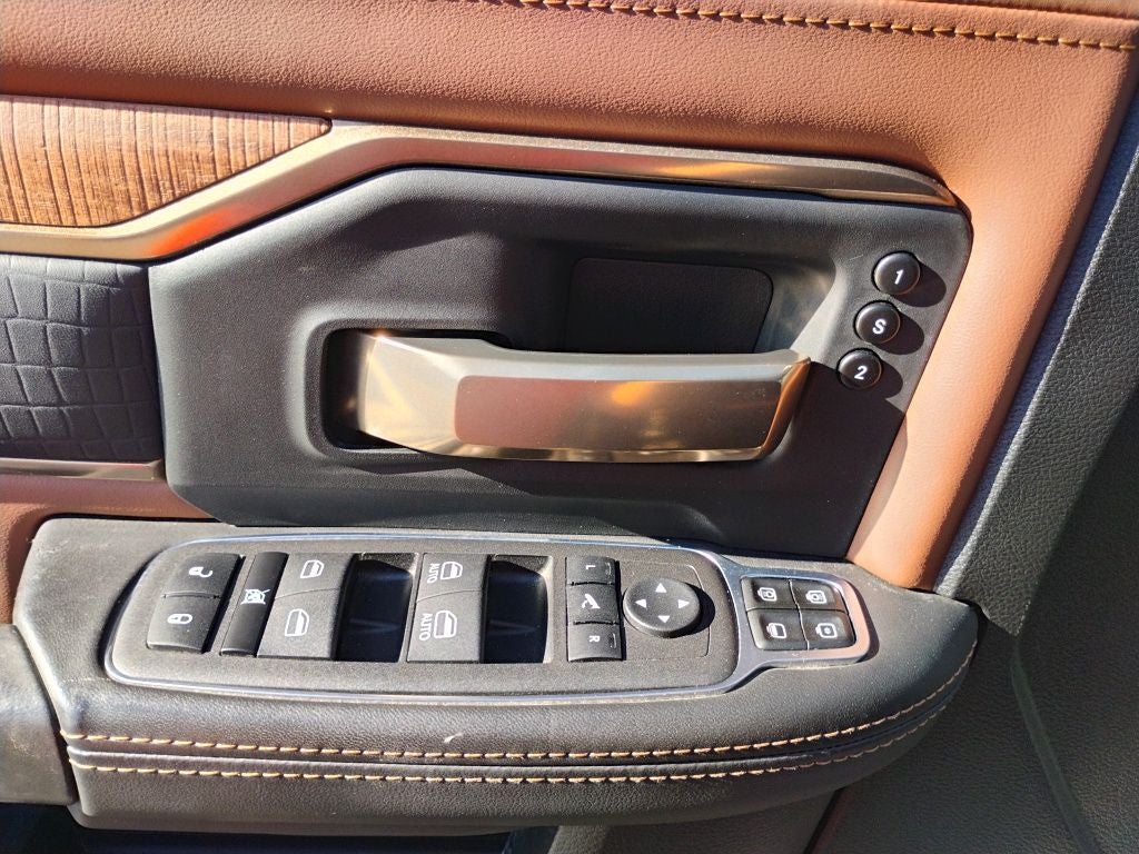 2024 RAM 3500 Laramie Longhorn