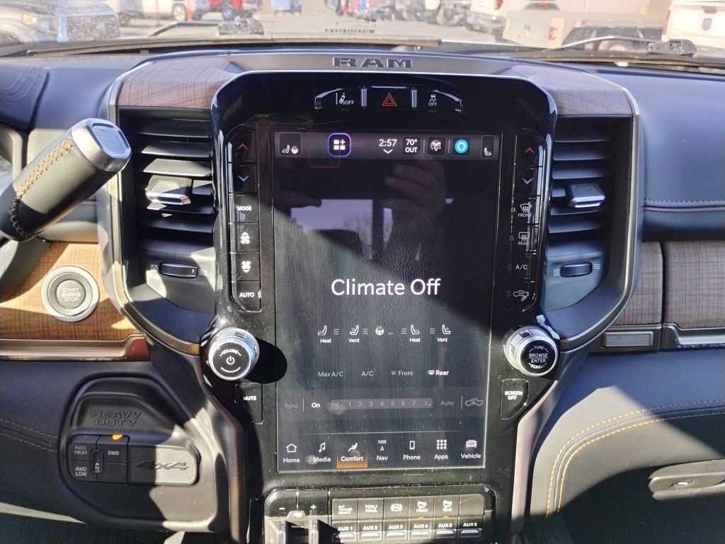 2024 RAM 3500 Laramie Longhorn