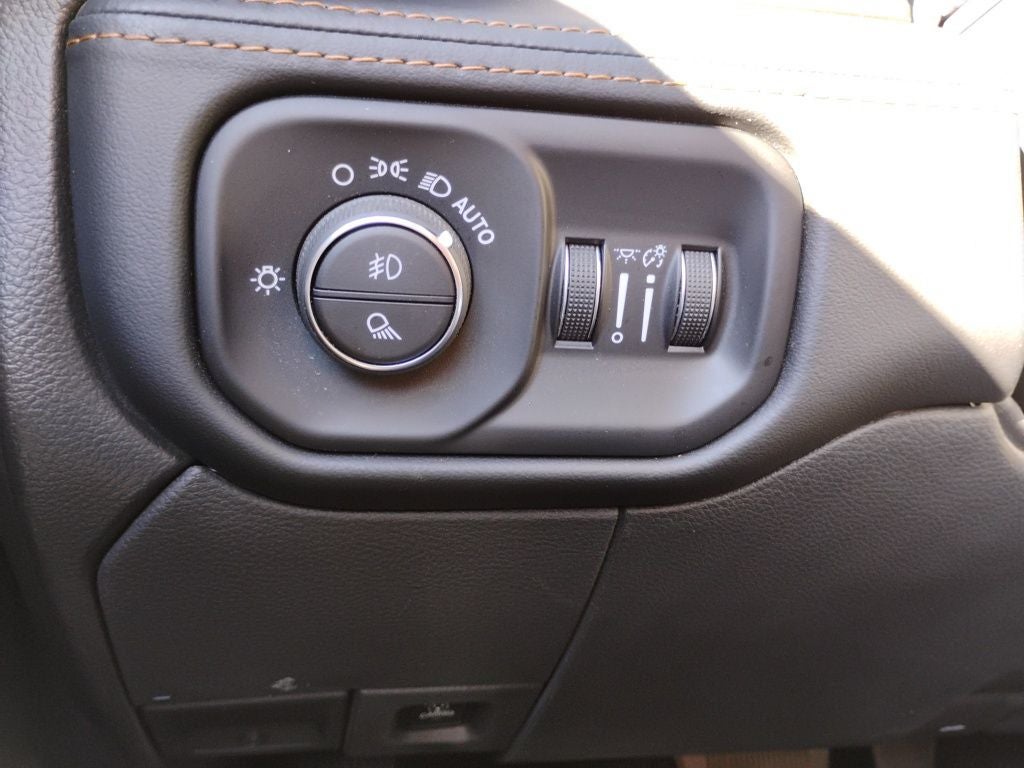 2024 RAM 3500 Laramie Longhorn