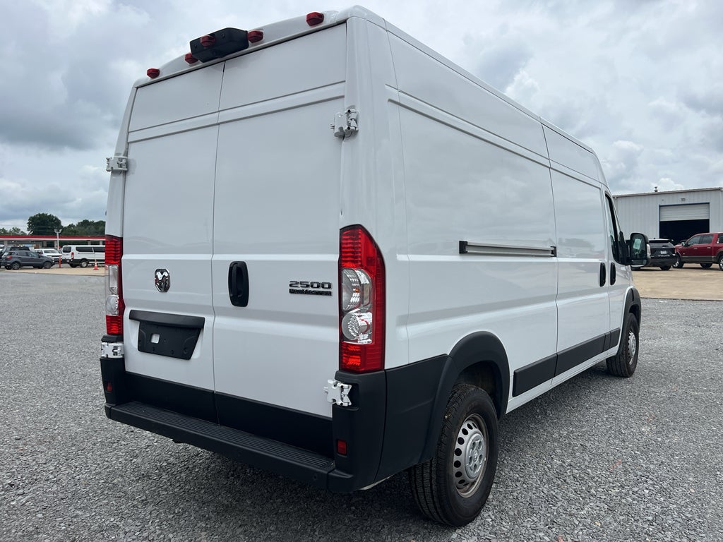 2025 RAM ProMaster 2500 Tradesman